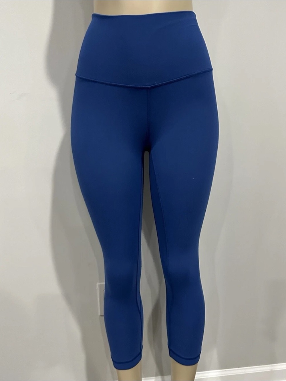 Lululemon Leggings 8 women align leggings Blue high rise Athletic  A26